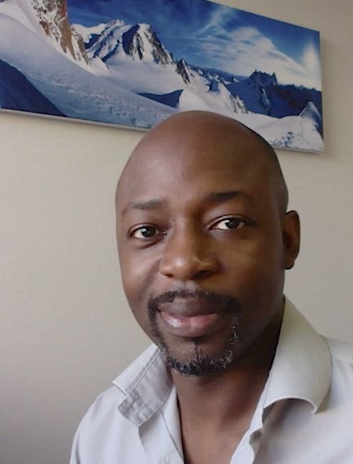 Portrait de William occupant le poste de Freestyle